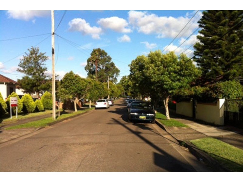 15 Excelsior Avenue, Belfield NSW 2191