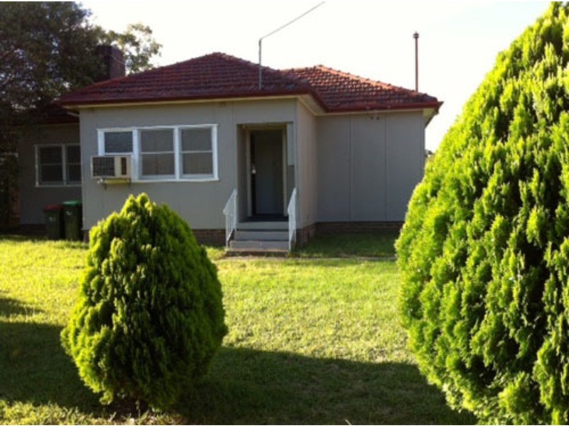 15 Excelsior Avenue, Belfield NSW 2191