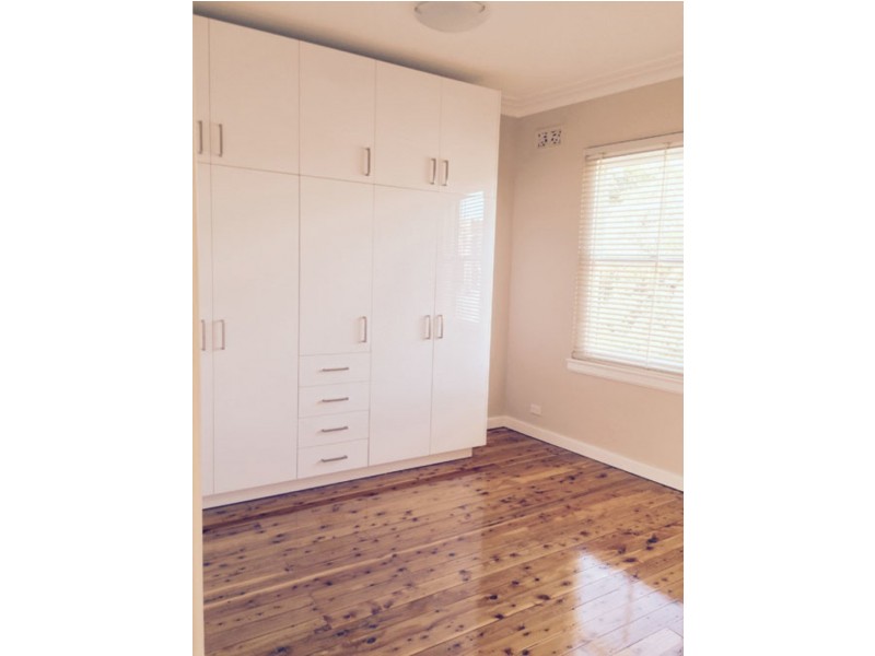 1/27 The Strand, Croydon NSW 2132