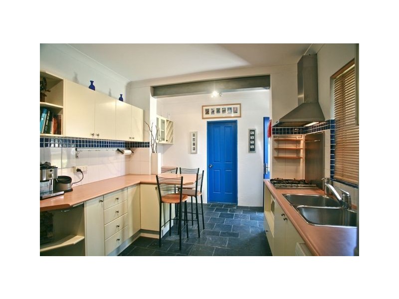 2/334 Stanmore Road, Petersham NSW 2049