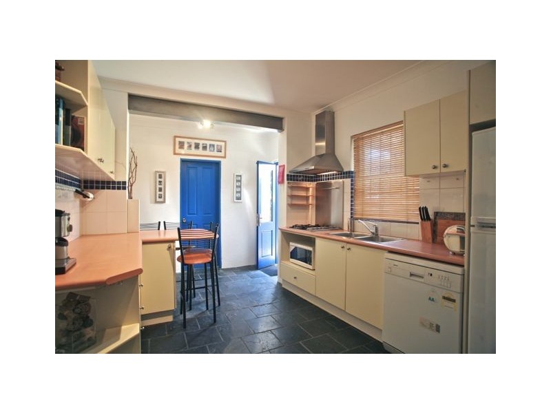2/334 Stanmore Road, Petersham NSW 2049