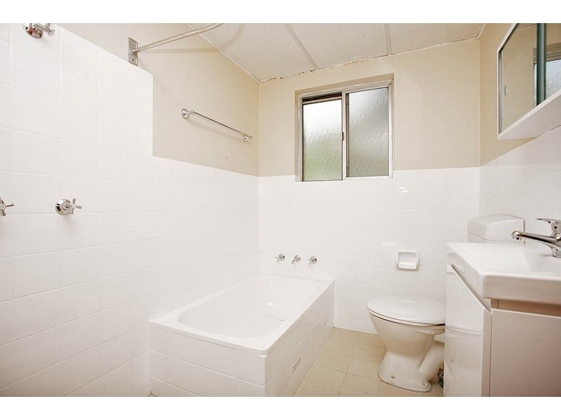 2/48-50 Carrington Avenue, Hurstville NSW 2220