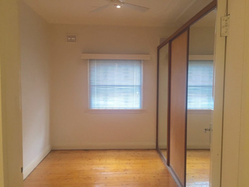 4 Paisley Road, Croydon NSW 2132