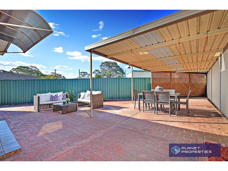 6 Kent Place, Beverly Hills NSW 2209