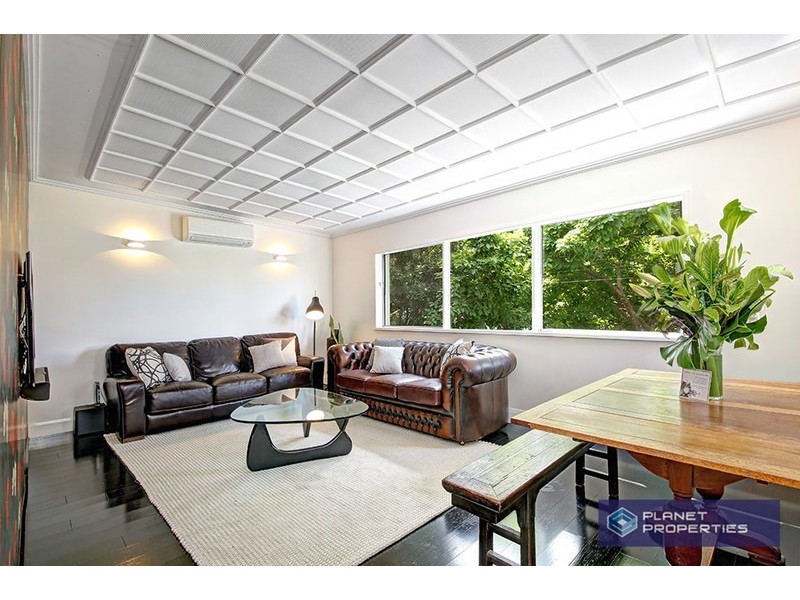 15 Macquarie Road, Earlwood NSW 2206