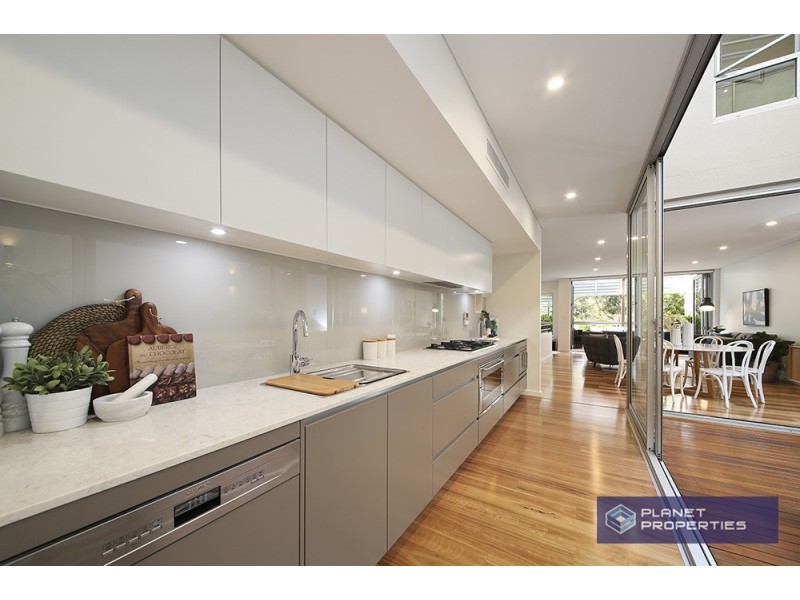 5/9 Sterling Circuit, Camperdown NSW 2050