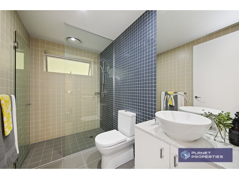 5/9 Sterling Circuit, Camperdown NSW 2050