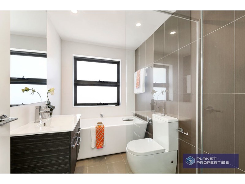 19 Bishop Street, Petersham NSW 2049