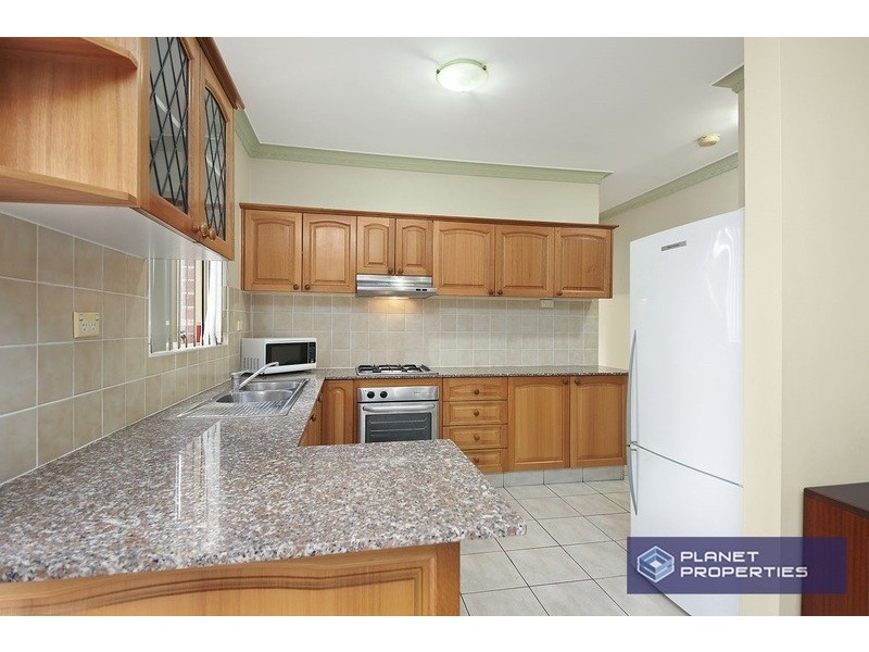 4/98 Burwood Road, Croydon Park NSW 2133