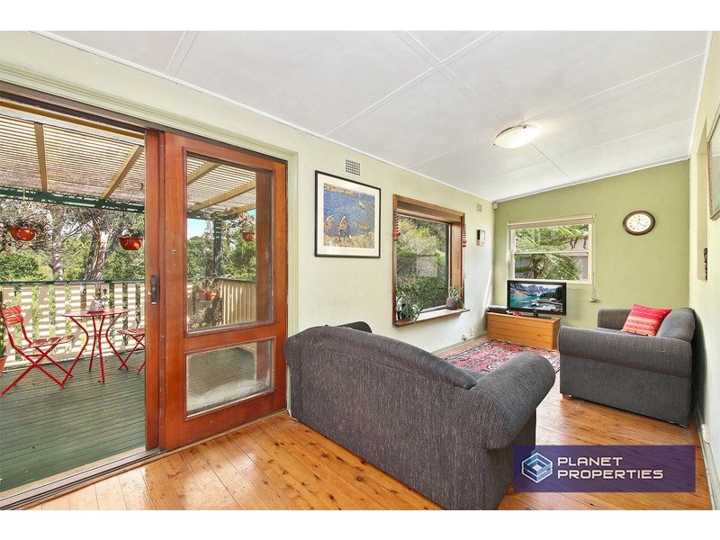 2 Hutton Street, Hurlstone Park NSW 2193