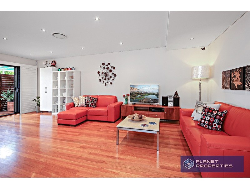 9A Wade Street,, Campsie NSW 2194