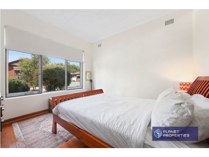 57 Station Street, Tempe NSW 2044