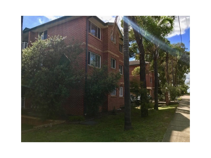 1/26-30 Sherwood Road, Merrylands NSW 2160