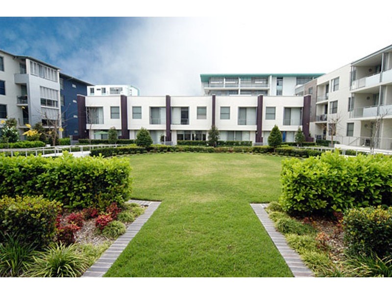 306/8 Shoreline Drive, Rhodes NSW 2138