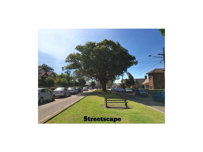 2/152 Edwin Street North, Croydon NSW 2132