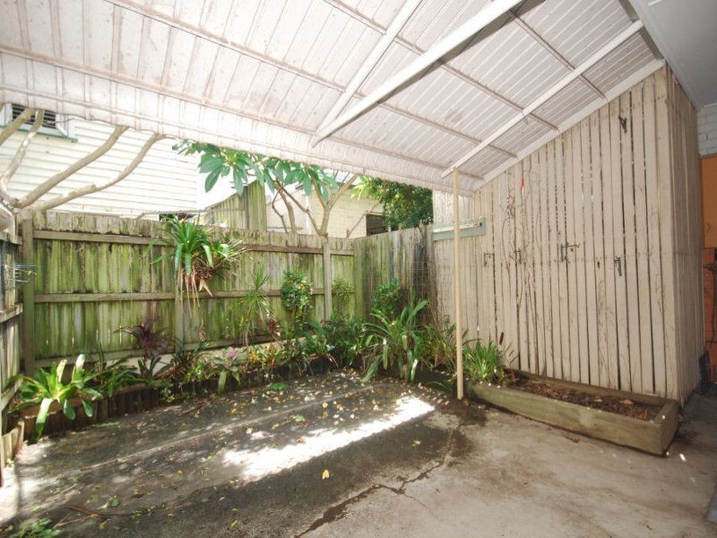 2/44 Trout Street, Ashgrove QLD 4060