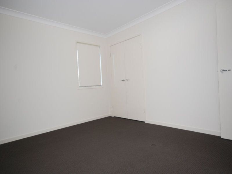 12 Apulia Place, Bridgeman Downs QLD 4035