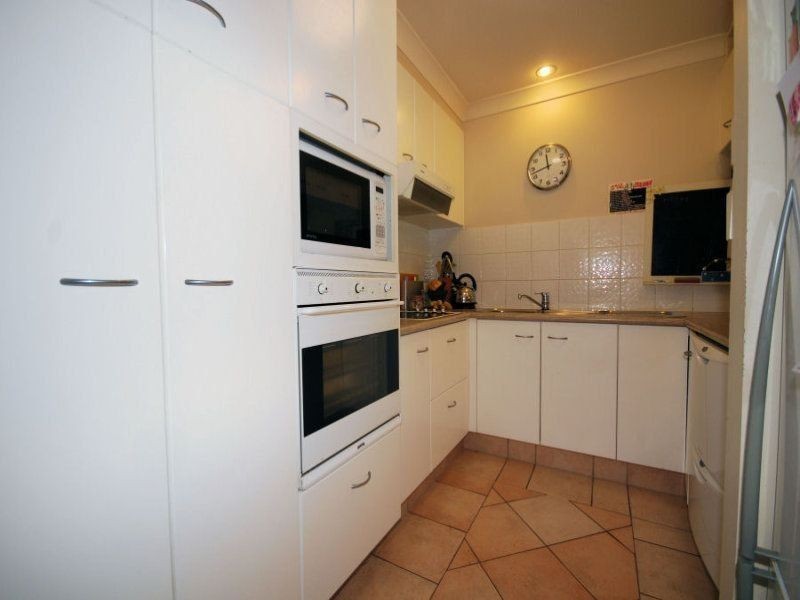 58/360 Simpsons Road, Bardon QLD 4065