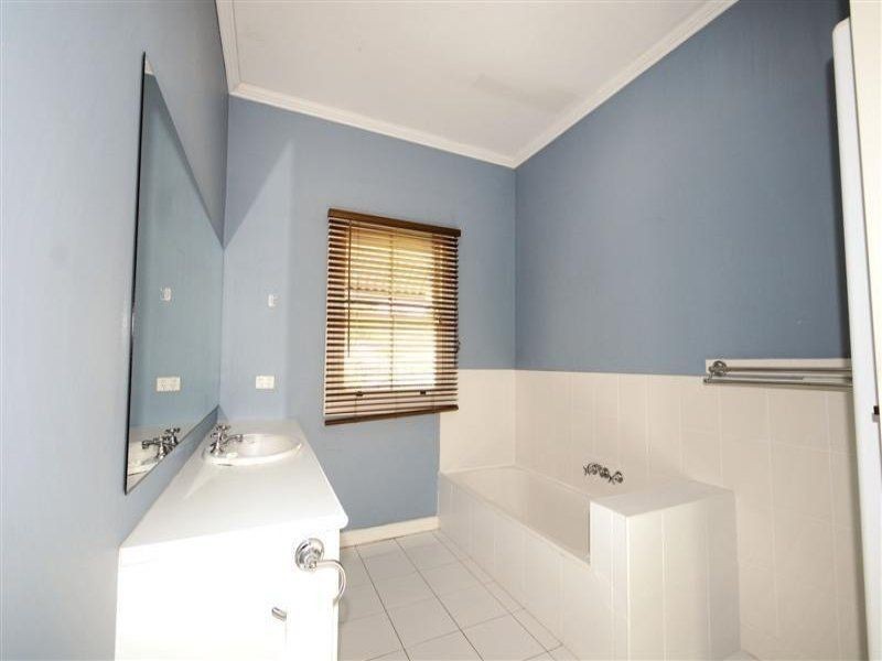 57 Kedron Park Road, Wooloowin QLD 4030