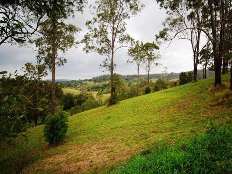 5/ Mc Causland Court, Clear Mountain QLD 4500