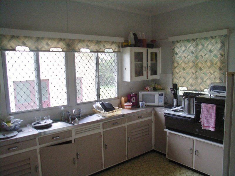 20 Thurso Street, North Booval QLD 4304