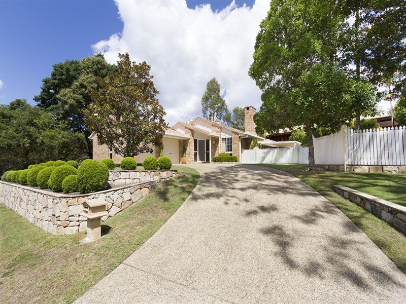 12 Tilquin St, The Gap QLD 4061