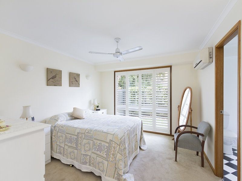 12 Tilquin St, The Gap QLD 4061