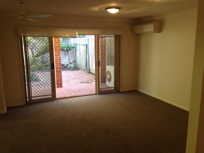 57/360 Simpsons Road, Bardon QLD 4065