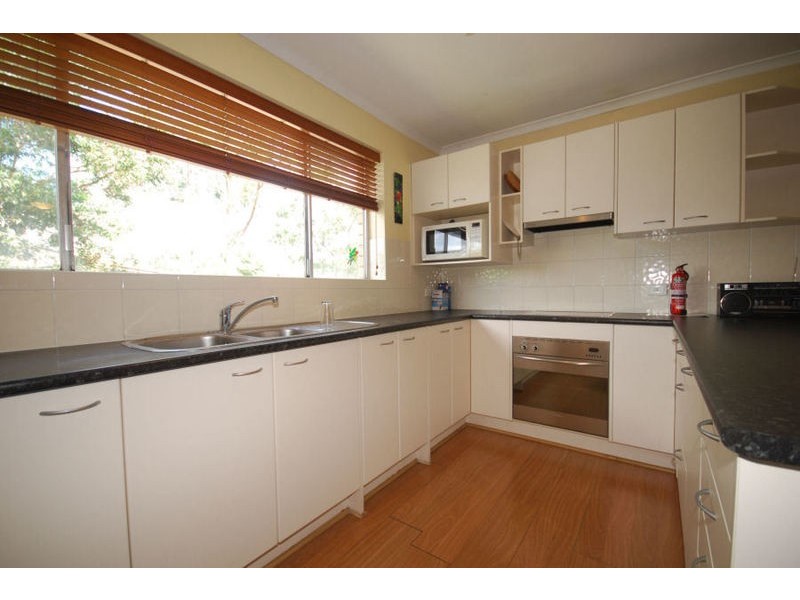 27 Maryvale Street, Toowong QLD 4066