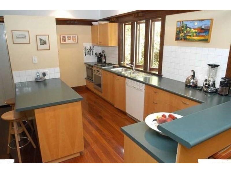 14 Anderson Avenue, Ashgrove QLD 4060