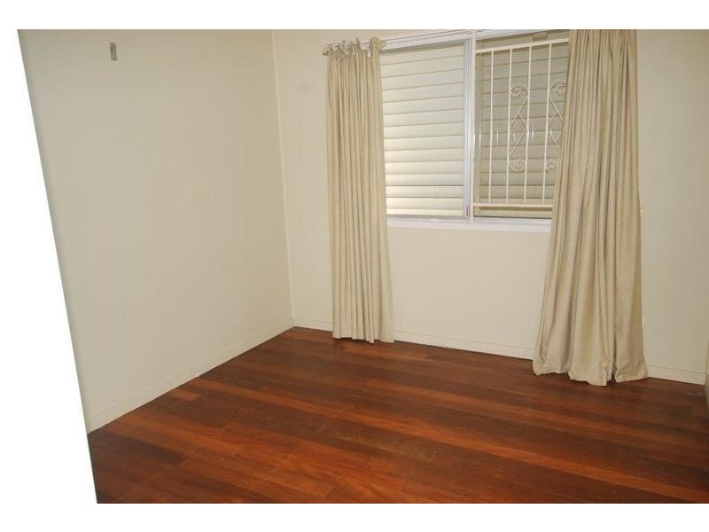 32 Bargo Street, Arana Hills QLD 4054