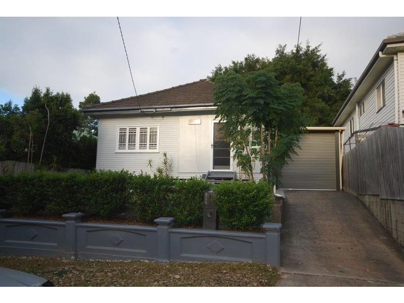 355 South Pine Rd, Enoggera QLD 4051