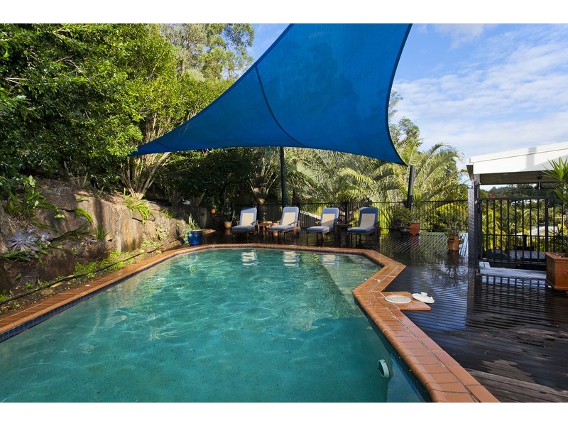 13 Wollundry Place, The Gap QLD 4061