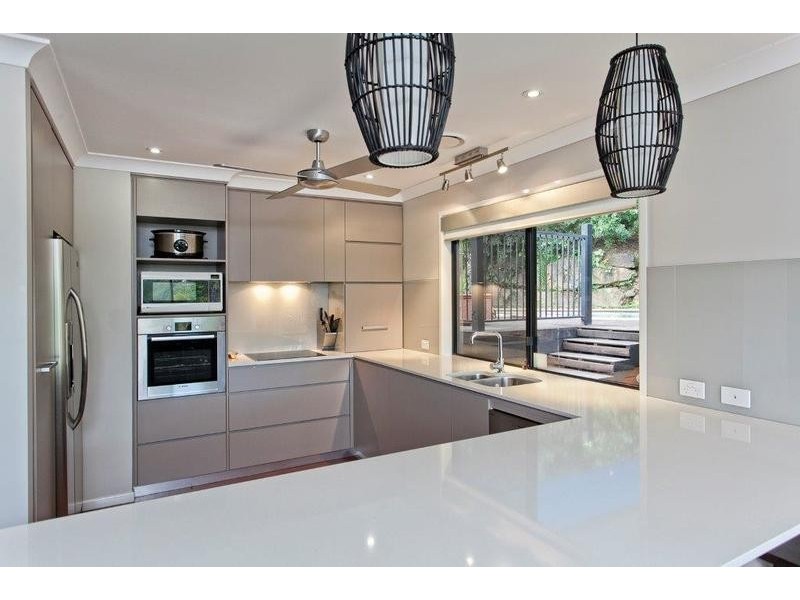 13 Wollundry Place, The Gap QLD 4061