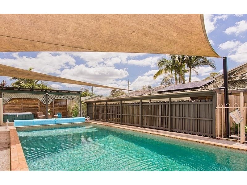 12 Babinda Street, Keperra QLD 4054