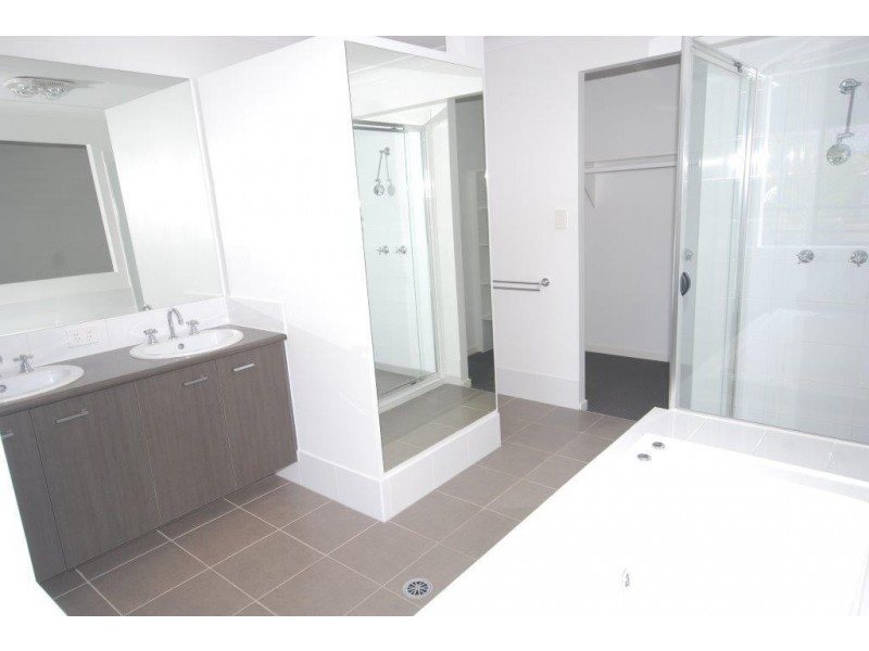 30 Norman Terrace, Enoggera QLD 4051