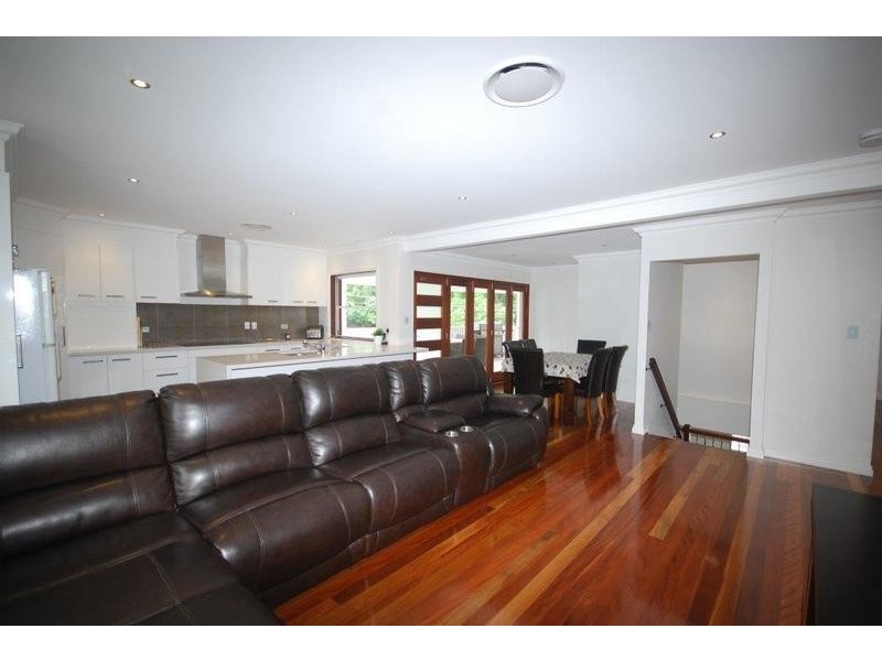 4 Tweed Street, Ashgrove QLD 4060