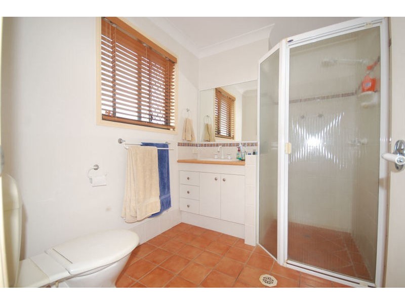 11 Edinburgh Close, Upper Kedron QLD 4055