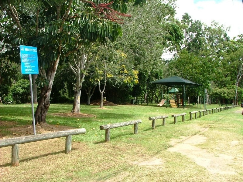 2/94 Royal Parade, Ashgrove QLD 4060