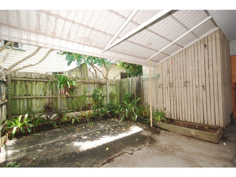 2/44 Trout Street, Ashgrove QLD 4060