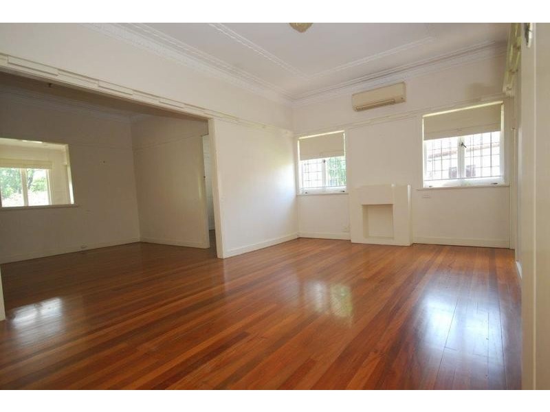 6 Stewart Place, Ashgrove QLD 4060