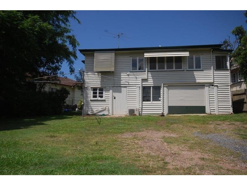 6 Stewart Place, Ashgrove QLD 4060