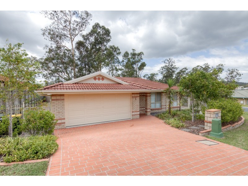 1  Skye Place, Upper Kedron QLD 4055