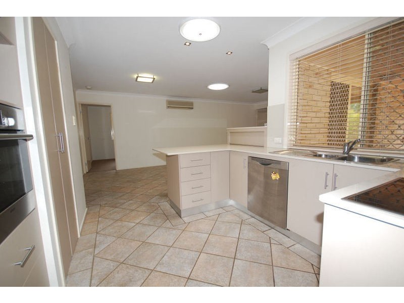 1  Skye Place, Upper Kedron QLD 4055