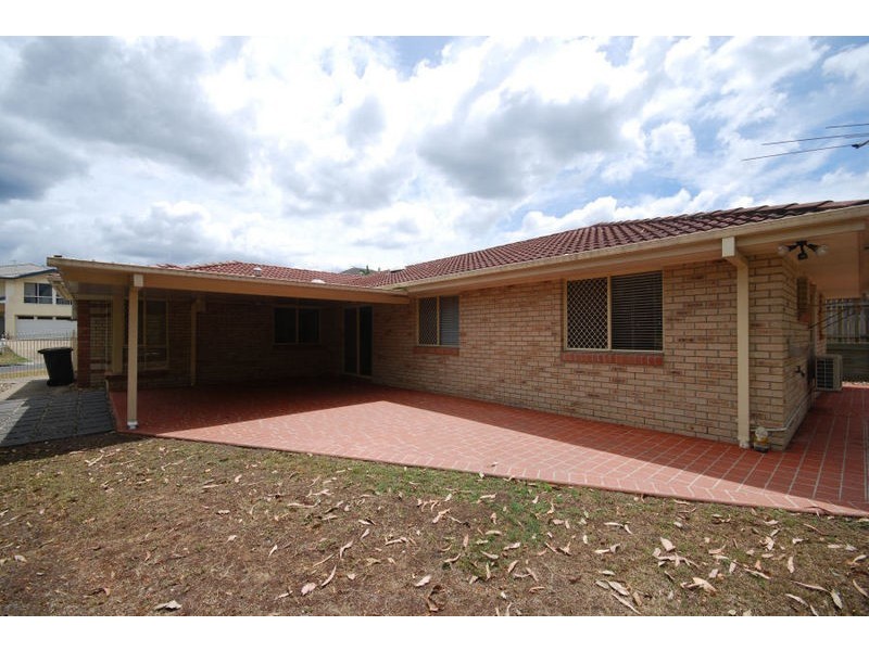 1  Skye Place, Upper Kedron QLD 4055