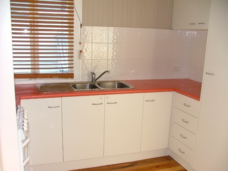 15 Accession Street, Bardon QLD 4065