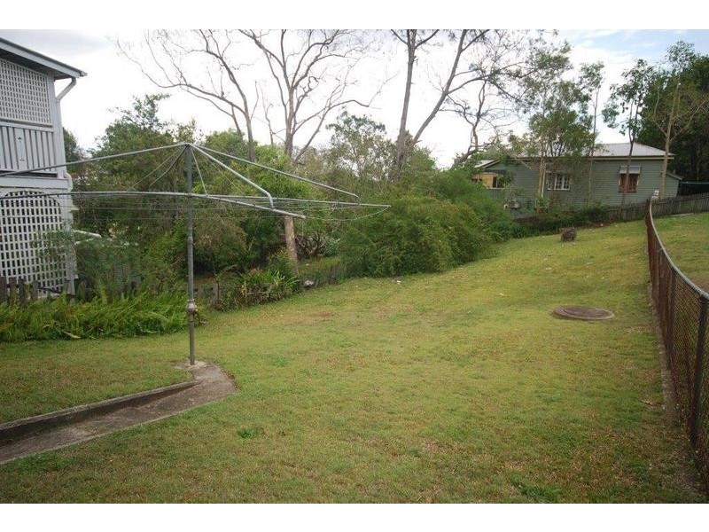 15 Accession Street, Bardon QLD 4065