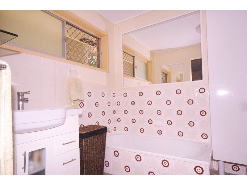 32 Virae Street, The Gap QLD 4061