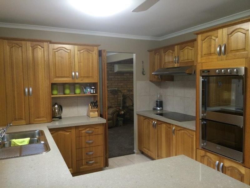 19 Whitecastle Street, Carindale QLD 4152