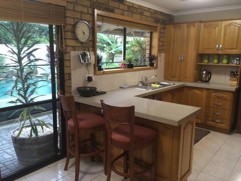 19 Whitecastle Street, Carindale QLD 4152